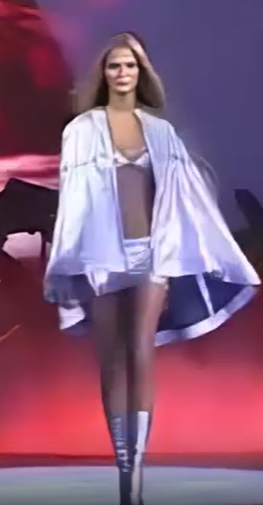 你还在被代办骗局欧美Av在线激情版